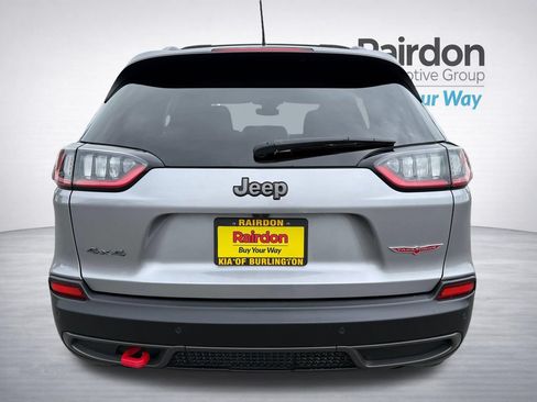 Used 2021 Jeep Cherokee Trailhawk AWD/4WD image 6