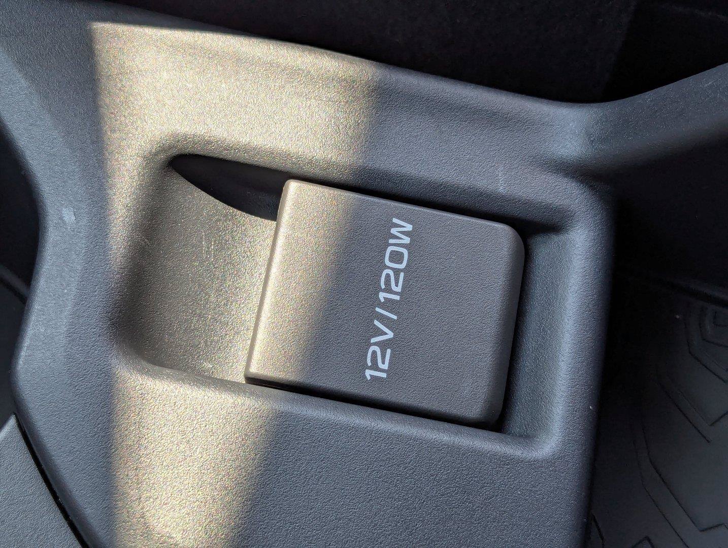 Used 2025 Subaru Forester Limited w/ Popular Package AWD/4WD image 24