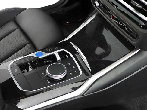 Used 2023 BMW i4 eDrive40 RWD image 15