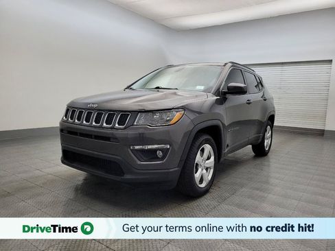 Used 2018 Jeep Compass Latitude AWD/4WD image 1