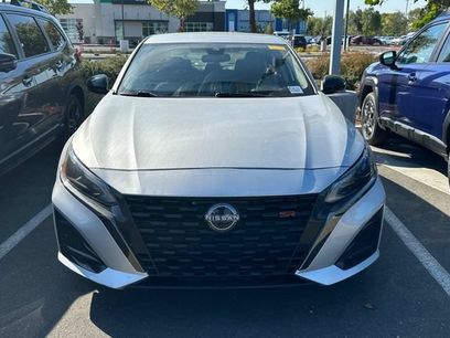 Used 2024 Nissan Altima 2.5 SR