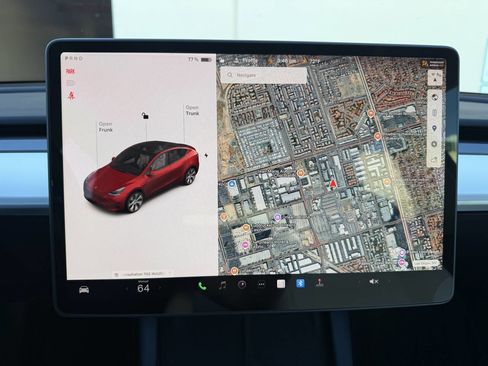 Used 2021 Tesla Model Y Long Range AWD/4WD image 37