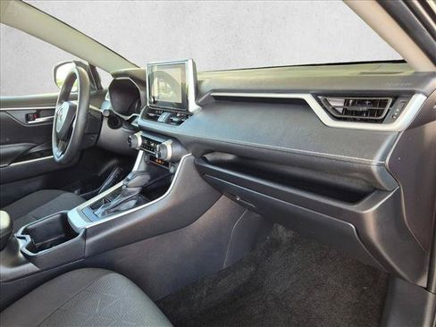 Certified 2025 Toyota RAV4 XLE AWD/4WD image 19