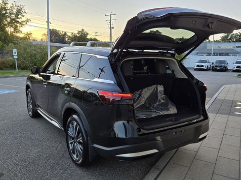 New 2026 INFINITI QX60 Luxe w/ Cargo Package image 19