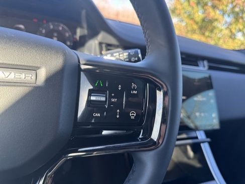 Used 2026 Land Rover Range Rover Evoque S image 26