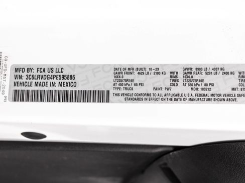 Used 2023 RAM ProMaster 2500 FWD image 42