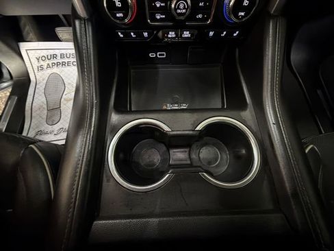 Certified 2022 GMC Yukon XL SLT w/ SLT Premium Package image 21