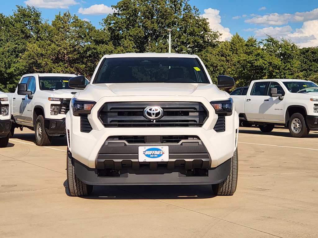 Used 2025 Toyota Tacoma SR RWD image 2