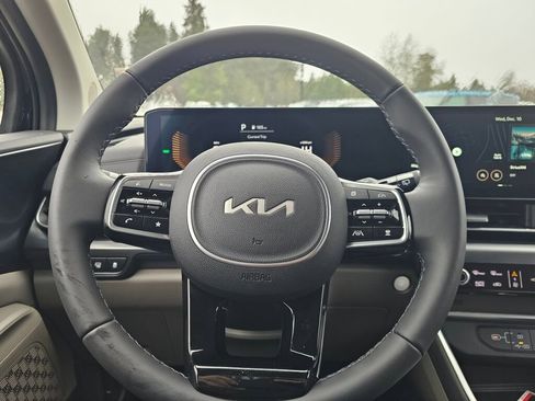 New 2026 Kia Carnival LXS image 12