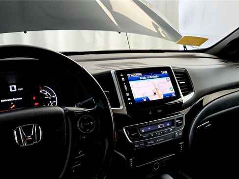 Used 2019 Honda Ridgeline Black Edition image 22
