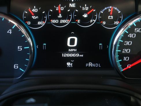 Used 2019 Chevrolet Tahoe Premier w/ Premier Plus Edition AWD/4WD image 41