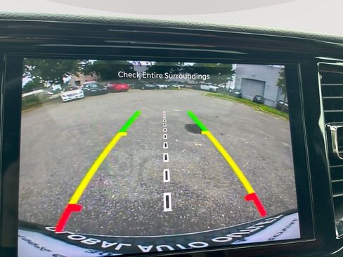 Used 2021 Dodge Durango R/T w/ Tow 'N Go Package AWD/4WD image 25