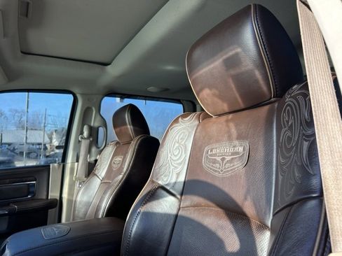 Used 2015 RAM 3500 Laramie Longhorn image 33