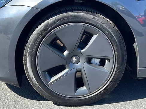 Used 2023 Tesla Model 3 Long Range AWD/4WD image 9