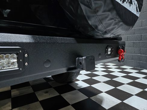 Used 2004 Land Rover Discovery SE image 30