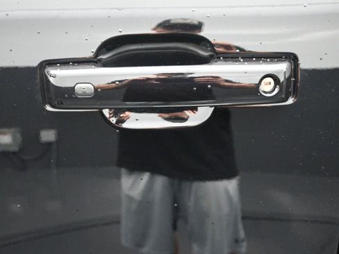 New 2026 Ford F250 XLT w/ XLT Premium Package image 16