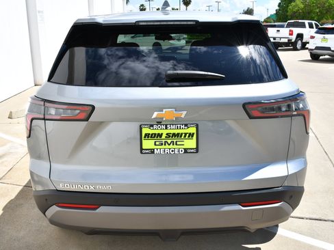 Used 2025 Chevrolet Equinox LT image 7