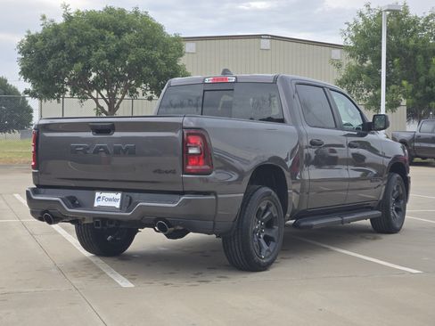 New 2026 RAM 1500 Express AWD/4WD image 5