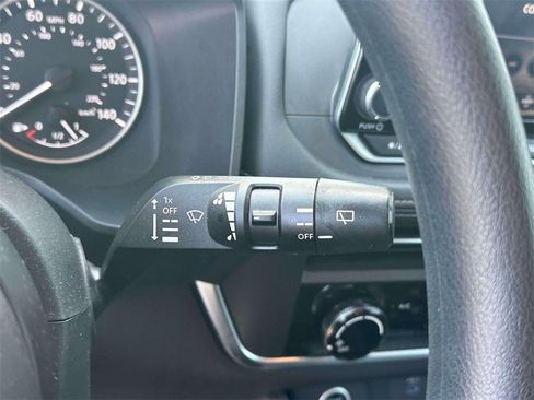 Certified 2023 Nissan Rogue S image 23