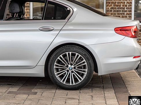Used 2018 BMW 530i xDrive w/ Premium Package AWD/4WD image 25