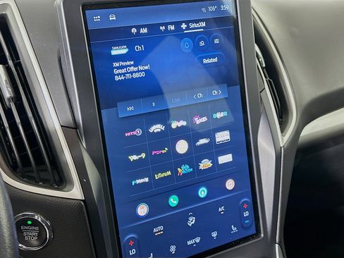 Used 2023 Ford Edge SEL image 21