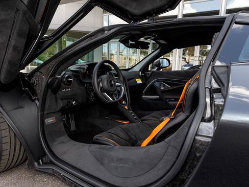 New 2026 McLaren 750S Performance image 48