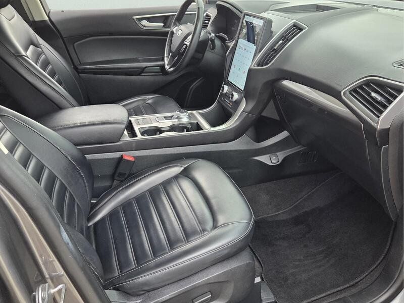 Used 2024 Ford Edge SEL AWD/4WD image 18