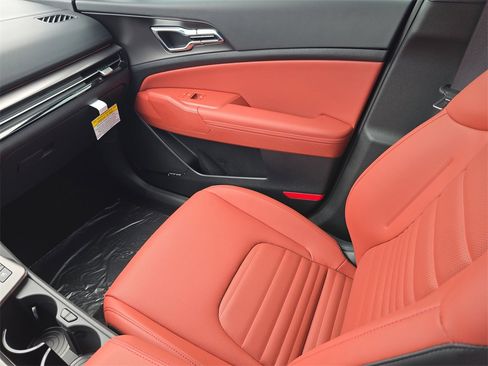 New 2026 Kia Sportage SX Prestige image 16