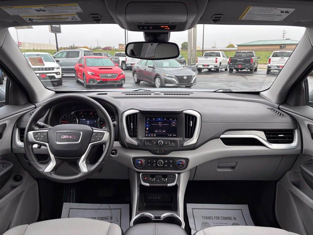 Used 2024 GMC Terrain SLE w/ Driver Convenience Package AWD/4WD image 25
