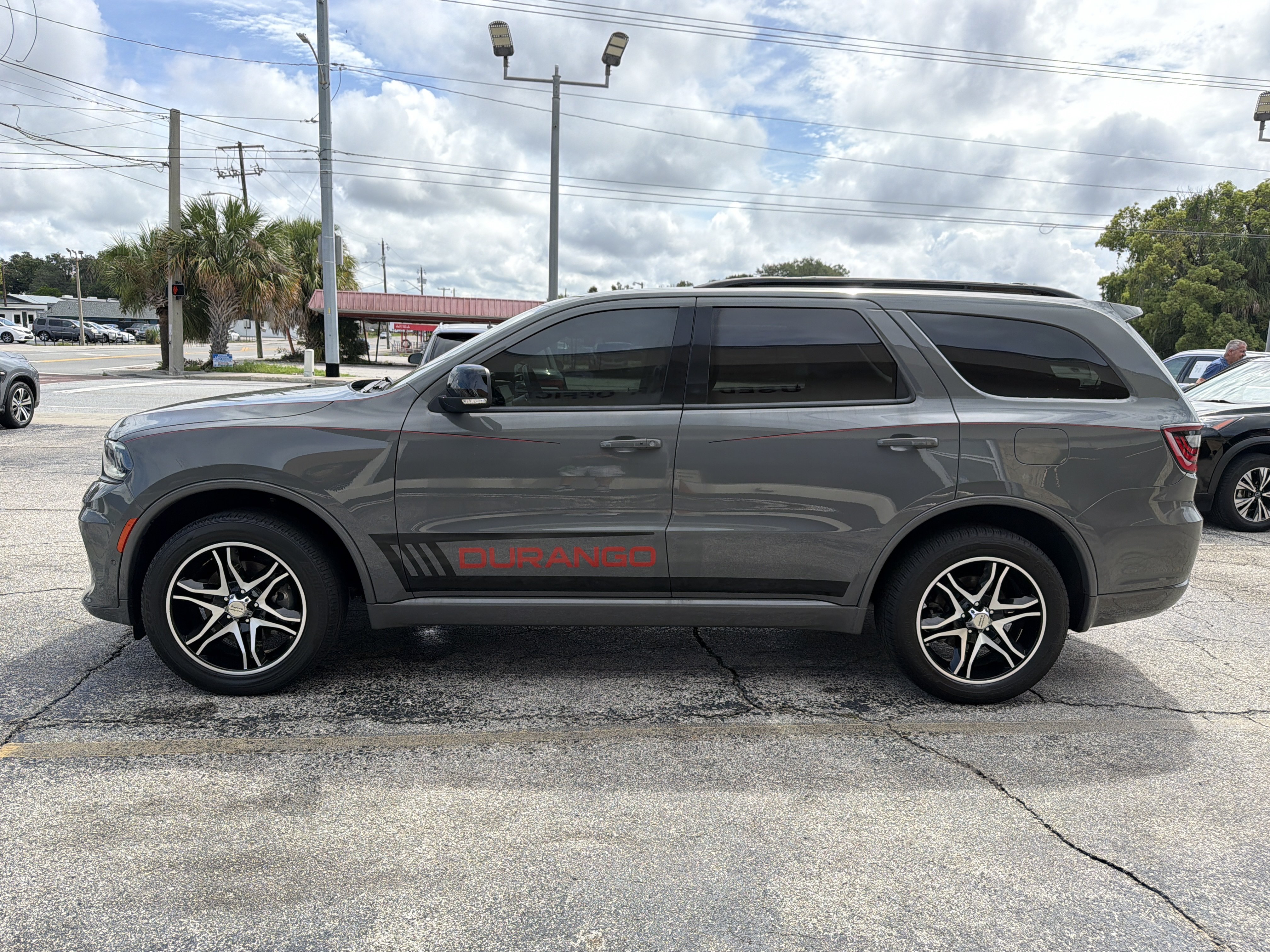Used 2023 Dodge Durango GT AWD/4WD image 6
