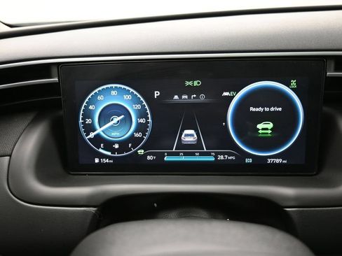 Used 2024 Hyundai Tucson Limited AWD/4WD image 13