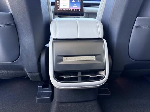 New 2026 Lincoln Nautilus Premier image 16