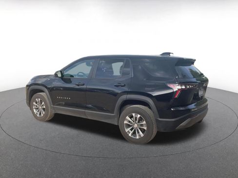 Used 2025 Chevrolet Equinox LT image 11