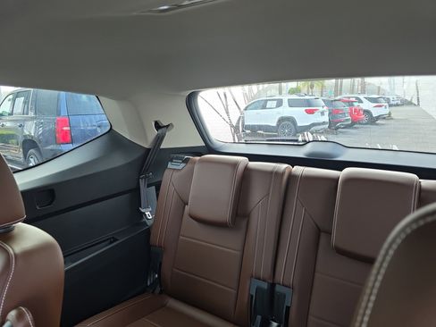 Used 2023 Volkswagen Atlas SEL image 12