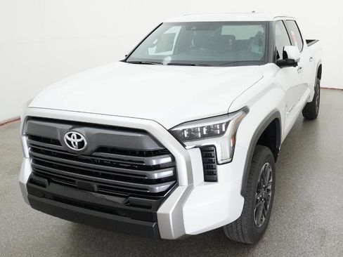 New 2026 Toyota Tundra Limited AWD/4WD image 3