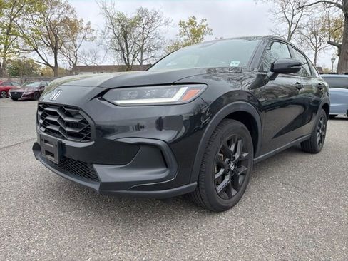 Used 2023 Honda HR-V Sport image 1
