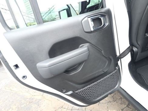 Used 2025 Jeep Wrangler Unlimited Rubicon 4xe w/ Convenience Group image 36