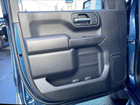 Used 2022 Chevrolet Silverado 1500 Custom w/ LPO, Dark Essentials Package image 21