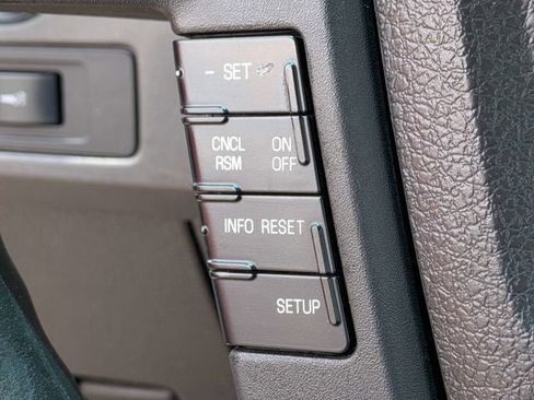 Used 2014 Ford F150 XLT AWD/4WD image 23