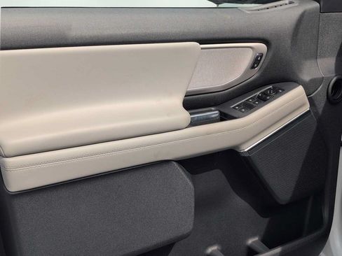 New 2027 Ford Expedition Active RWD image 10