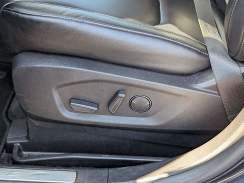 Used 2024 Ford Edge Titanium AWD/4WD image 18