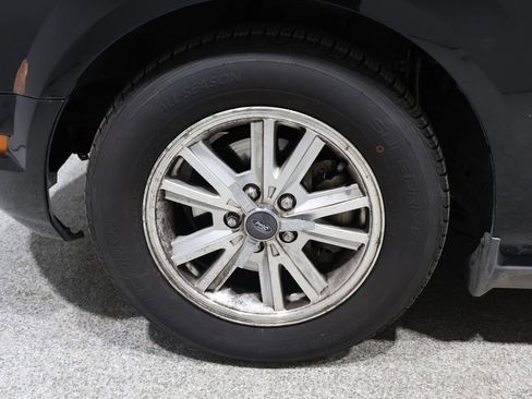 Used 2009 Ford Mustang Coupe image 8