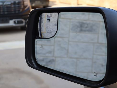 Used 2025 RAM 1500 Lone Star RWD image 20