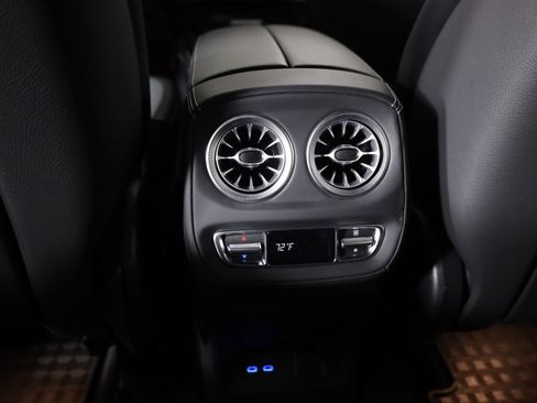 Used 2025 Mercedes-Benz G 63 AMG 4MATIC image 35