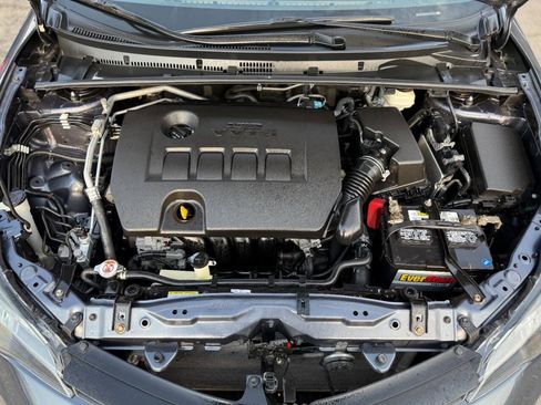 Used 2019 Toyota Corolla LE FWD image 17