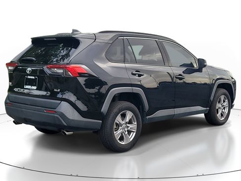 Certified 2022 Toyota RAV4 XLE w/ Convenience Package FWD image 7