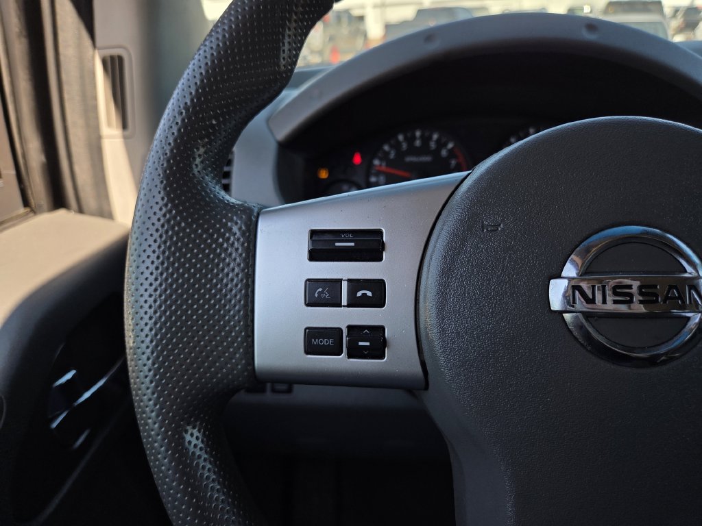 Used 2018 Nissan Frontier SV RWD image 25