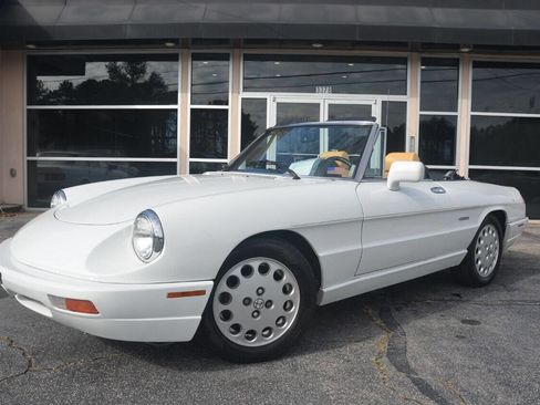 Used 1991 Alfa Romeo Spider Veloce image 1