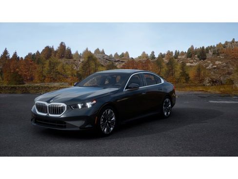 New 2026 BMW 530i image 1