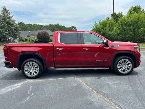 Used 2021 GMC Sierra 1500 Denali w/ Denali Ultimate Package AWD/4WD image 27